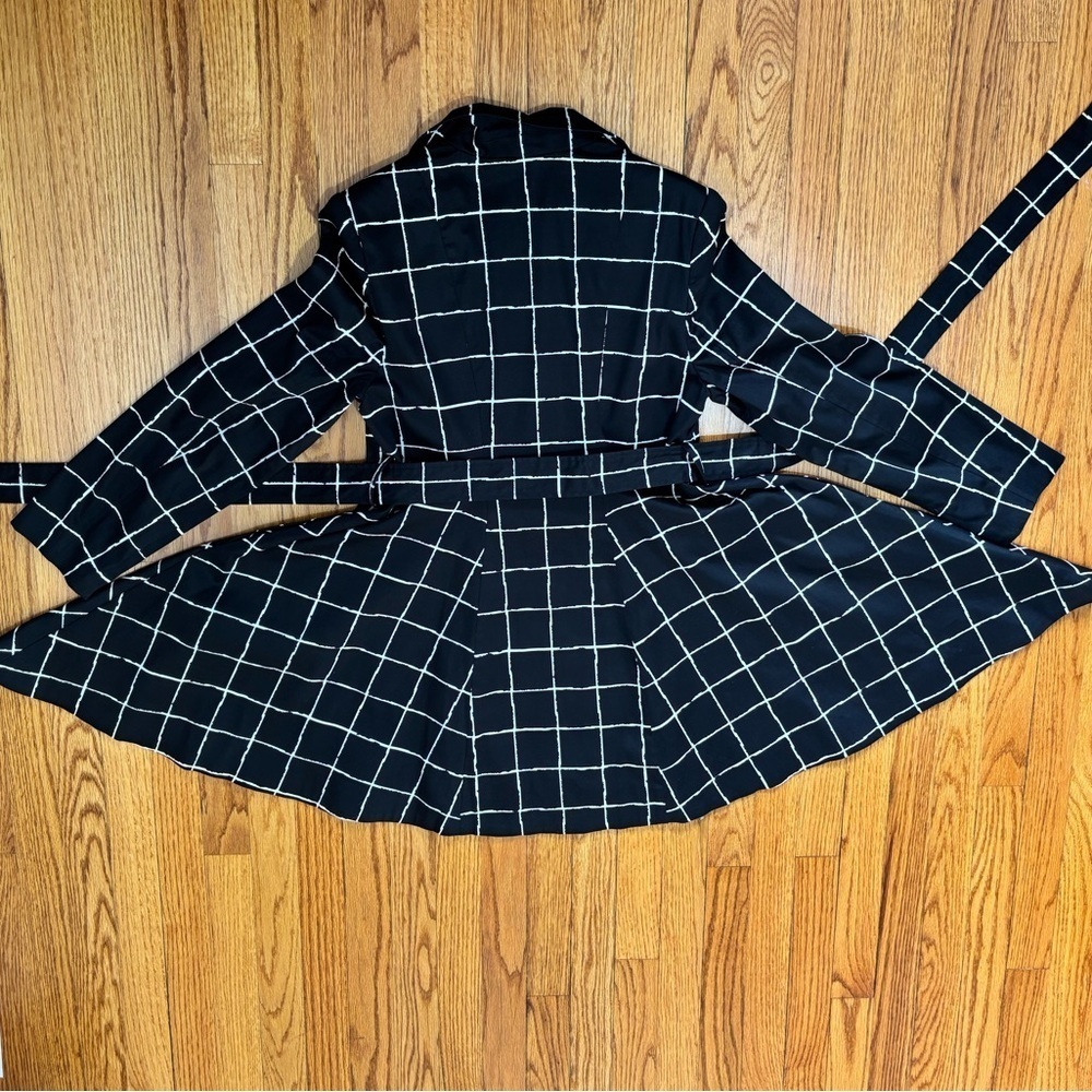 Monroe & Main Preppy Black White Plaid Double-breasted Peplum Swing Trench Coat - Picture 14 of 16